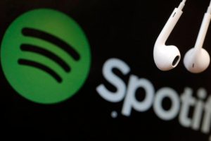 Spotify, yayınladığı g&uuml;ncellemeyle tekrar butonunu geri getiriyor