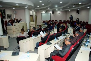 Adana Seyhan Belediye Meclisi'nde gergin oturum