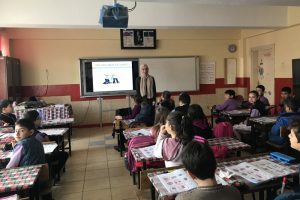 Minik &ouml;ğrencilere mahremiyet eğitimi verildi