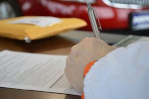 İşveren, &ccedil;alışanın bor&ccedil;larını maaşından kesebilir mi?