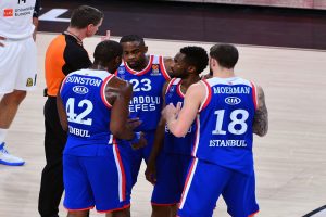 Anadolu Efes, Barcelona'yı ağırlayacak