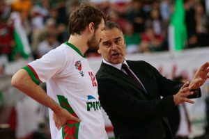 Pınar Karşıyaka tur i&ccedil;in &uuml;mitli