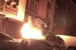 Başkent'te korkutan ara&ccedil; yangını