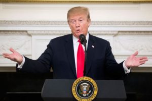 Trump'ın M&uuml;sl&uuml;manlara y&ouml;nelik tartışmalı vize yasağında 2 yıl geride kaldı