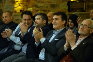 Bursa Osmangazi'de aşıklar gecesi