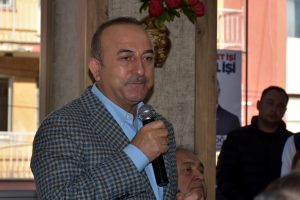 &Ccedil;avuşoğlu'ndan taksiler i&ccedil;in &Ouml;TV s&ouml;z&uuml;