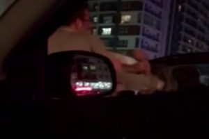 Trafikte tekmeli tokatlı kavga kamerada