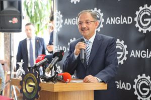 AK Partili &Ouml;zhaseki: "Ne yavaşı, şehirler u&ccedil;uyor"