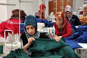 T&uuml;rkiye'de kadınlar, erkeklerden daha az kazanıyor