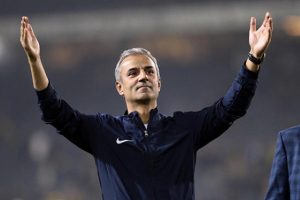 Fenerbah&ccedil;e'den İsmail Kartal s&uuml;rprizi