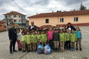 Kapaklar &ccedil;&ouml;p değil, tekerlekli sandalye olacak