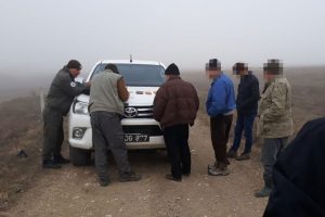 Ka&ccedil;ak avcılara 16 bin lira ceza kesildi