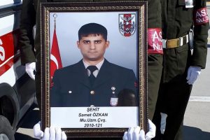Şehit Uzman &Ccedil;avuş &Ouml;zkan'ın cenazesi memleketine uğurlandı