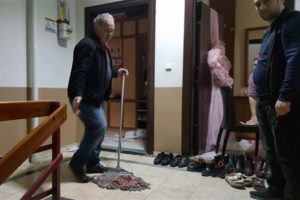 Kayınvalidesini &ouml;ld&uuml;r&uuml;p, eşini yaraladı! '&Ouml;lmek istedim ama...'
