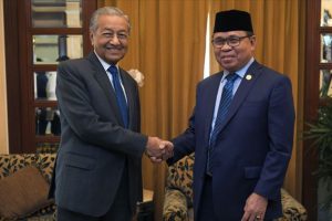 Mahathir, Bangsamoro &Ouml;zerk B&ouml;lgesi Başbakanı ile g&ouml;r&uuml;şt&uuml;