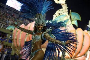 Rio karnavalı siyasi g&ouml;steriye d&ouml;n&uuml;şt&uuml;