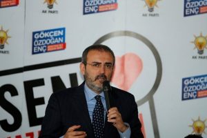 AK Partili &Uuml;nal: CHP'li se&ccedil;men, kendi partisinin &uuml;lkeyi y&ouml;netemeyeceğini d&uuml;ş&uuml;n&uuml;yor