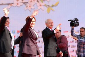 Kılı&ccedil;daroğlu: "&Ccedil;ok sayıda b&uuml;y&uuml;kşehirde se&ccedil;imi kazanacağız"