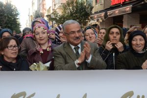 Hilmi G&uuml;ler, kadınları unutmadı