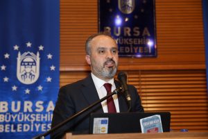 Bursa'da toplumda kadının izi konulu panel