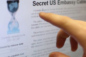 WikiLeaks'ın bilgi kaynağı g&ouml;zaltına alındı