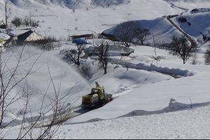 K&ouml;y yolları yeniden ulaşıma a&ccedil;ılıyor