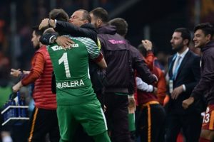 Fatih Terim'den Muslera'ya: Seni asla sattırmam