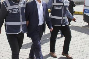FET&Ouml; soruşturmasında 50 tutuklama
