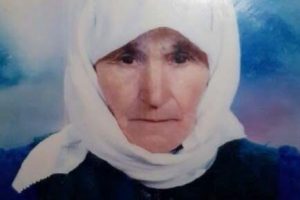 Yaşlı kadını gelini boğarak &ouml;ld&uuml;rm&uuml;ş