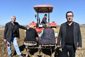 Bursa İneg&ouml;ll&uuml; &ccedil;ift&ccedil;iler, patatese y&ouml;neldi