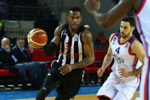 Jason Rich'in sağ kolunda kırık tespit edildi