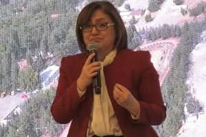 Fatma Şahin'in g&ouml;zyaşları