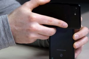 Samsung S10 ailesinde y&uuml;z kilidi kandırılabiliyor
