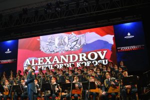 Alexandrov Kızıl Ordu Korosu T&uuml;rkiye'deki ilk konserini ger&ccedil;ekleştirdi