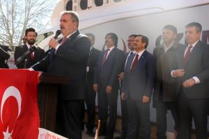 Destici: Siyasi b&ouml;l&uuml;c&uuml;ler d&uuml;şmanımız, K&uuml;rtler kardeşimizdir