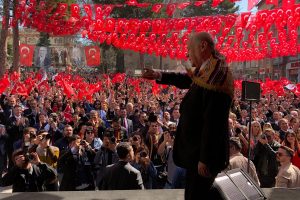 MHP Lideri Bah&ccedil;eli: B&uuml;y&uuml;k milletlerin her zaman beka sorunu vardır