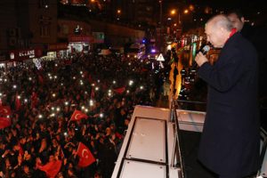 "AK Partili ve MHP'li kardeşlerim" diye seslendi ve bu &ccedil;ağrıyı yaptı