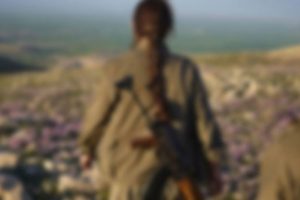 DEAŞ'lılar ile YPG/PKK arasında &ccedil;atışma