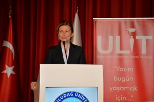 Bursa Uludağ &Uuml;niversitesi &ouml;ğrencileri sekt&ouml;r y&ouml;neticileriyle buluşuyor