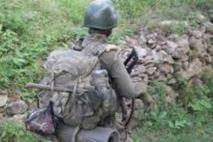 Ter&ouml;r &ouml;rg&uuml;t&uuml;nden ka&ccedil;an şahıs g&uuml;venlik g&uuml;&ccedil;lerine teslim oldu