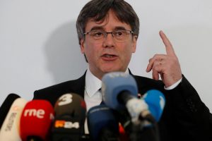 S&uuml;rg&uuml;ndeki Katalan lider, AB parlamentosu se&ccedil;imlerinde aday olacak