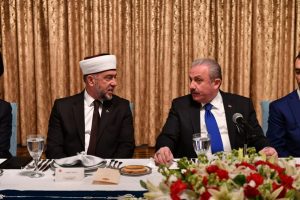 TBMM Başkanı Şentop, Batı Trakya T&uuml;rkleri'ni kabul etti