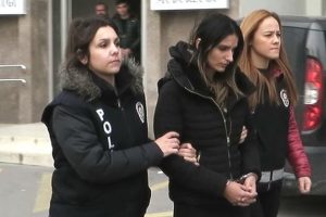 Kadın cinayeti davasında, emlak&ccedil;ıya ağırlaştırılmış m&uuml;ebbet talebi