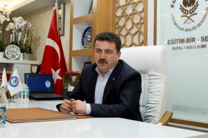 Eğitim Bir Sen Bursa 1 No'lu Şube Başkanı Ramazan Acar: İstiklal meşalemiz hi&ccedil; s&ouml;nmeyecek