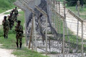 Hindistan-Pakistan sınırında &ccedil;atışma