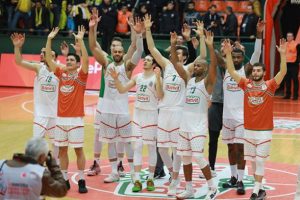 Banvit &ccedil;eyrek final i&ccedil;in sahaya &ccedil;ıkacak
