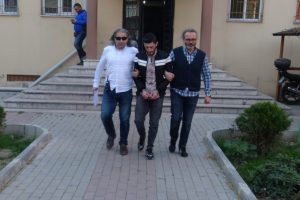 Bursa'da yakalanan firariden polise: Uykuda bile rahat bırakmadınız