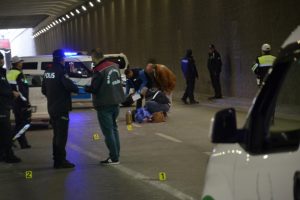 Alt ge&ccedil;itte otomobil &ccedil;arptı: 1 &ouml;l&uuml;
