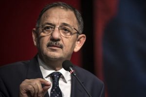 &Ouml;zhaseki: 'Para y&ouml;netimini bilmeyen belediye başkanlığına gelmesin'