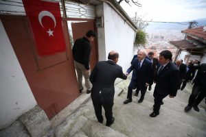 CHP Genel Başkanı Kılıçdaroğlu'ndan Bursa'da şehit ailesine ziyaret